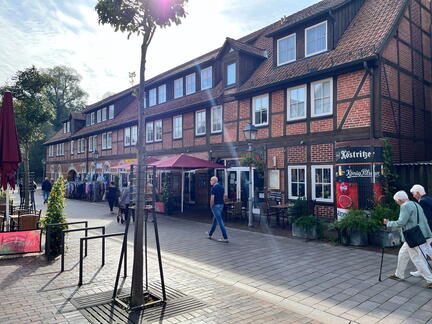 23-09-17 10-35-32 6988